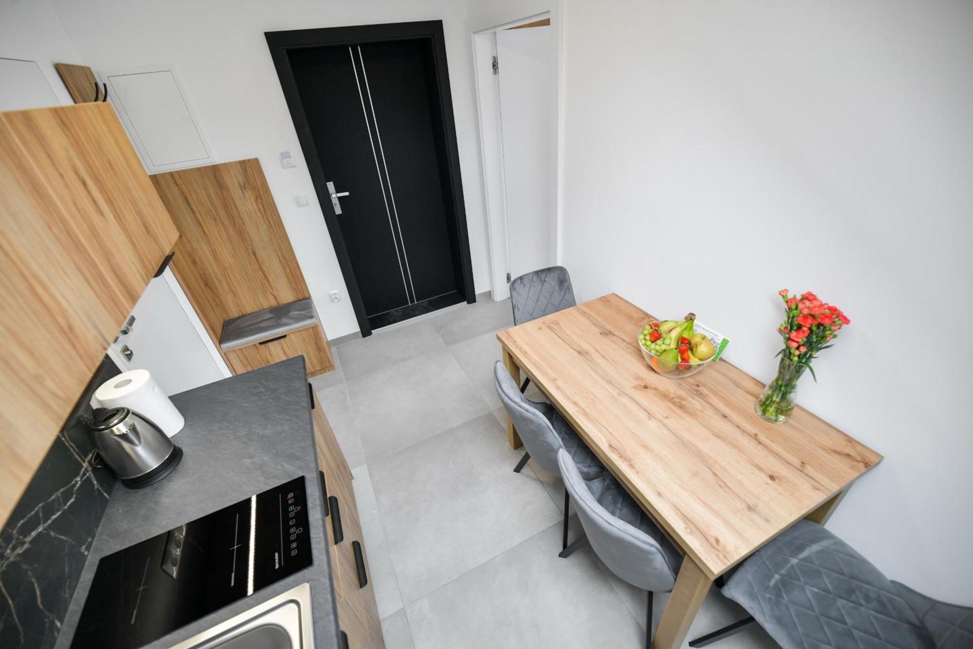 Apartamento Słoneczne Wzgórze Zator Exterior foto