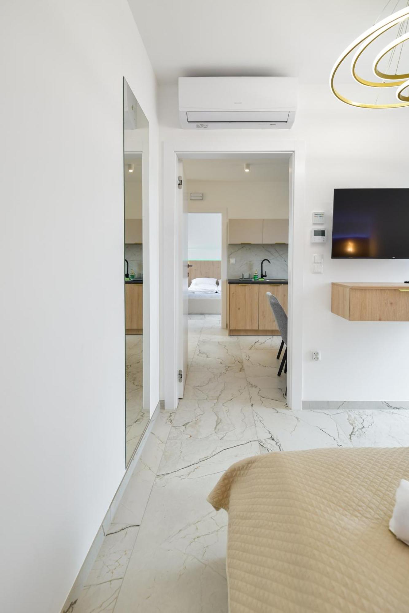 Apartamento Słoneczne Wzgórze Zator Exterior foto