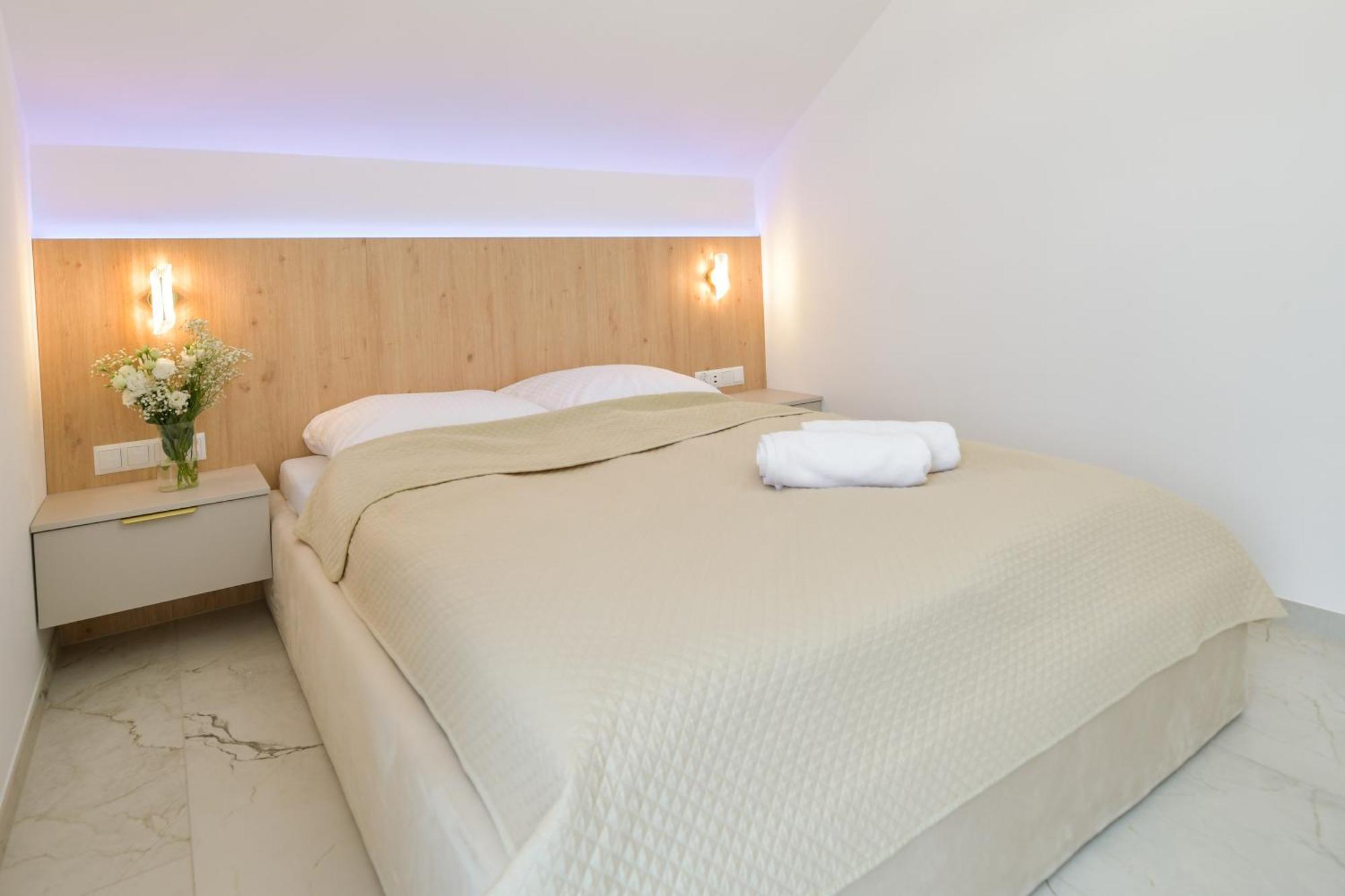 Apartamento Słoneczne Wzgórze Zator Exterior foto