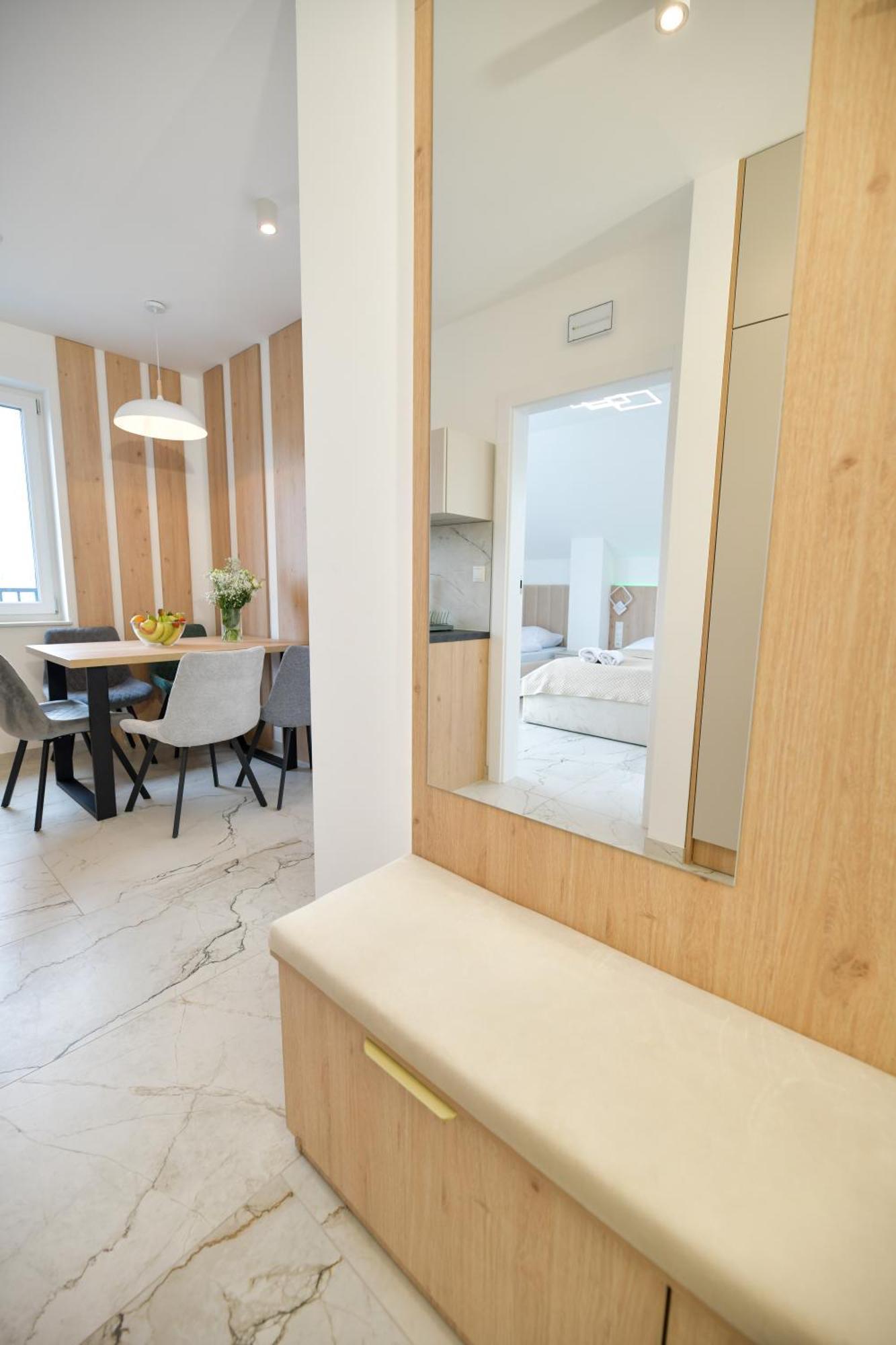Apartamento Słoneczne Wzgórze Zator Exterior foto